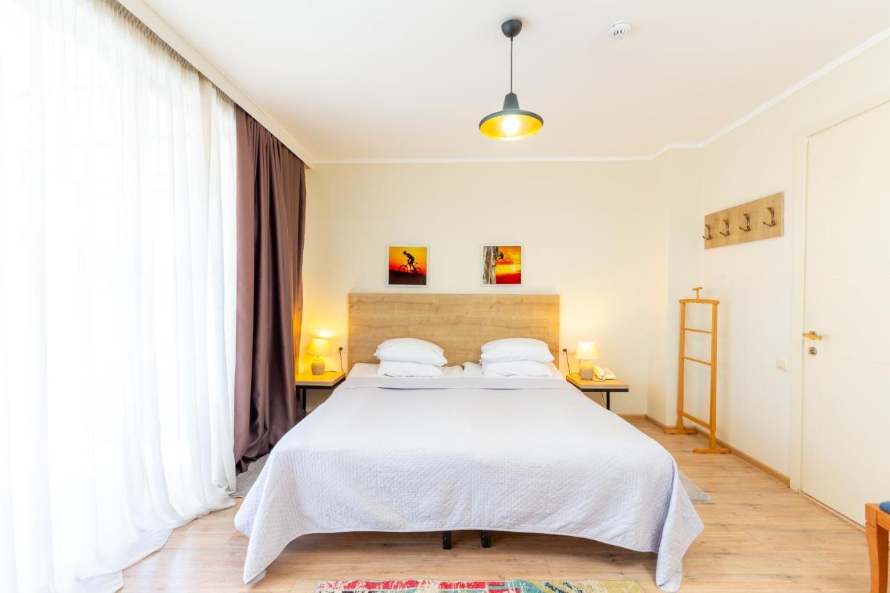 Hotel N16 Batumi Ngoại thất bức ảnh