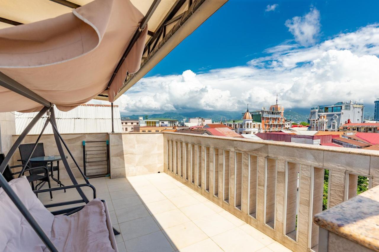 Hotel N16 Batumi Ngoại thất bức ảnh