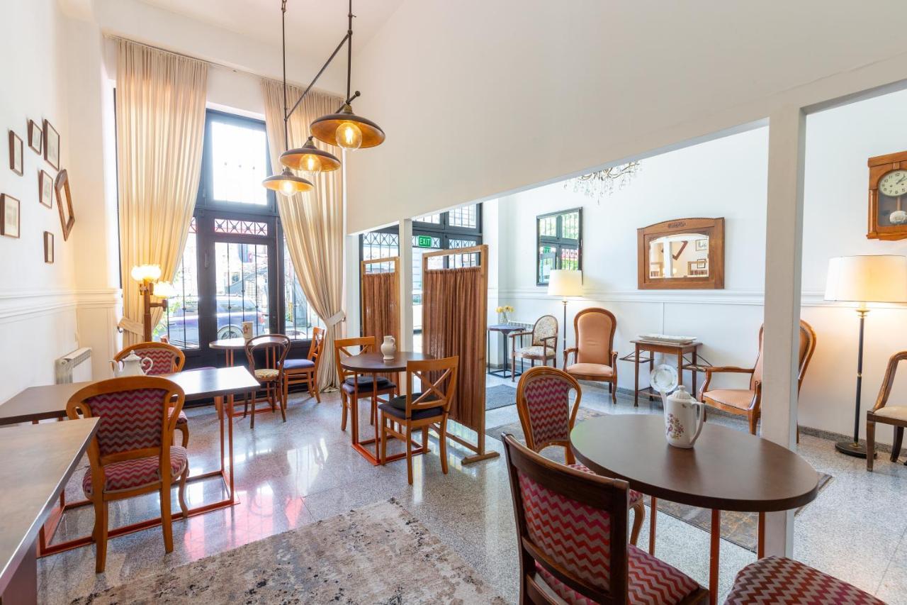 Hotel N16 Batumi Ngoại thất bức ảnh