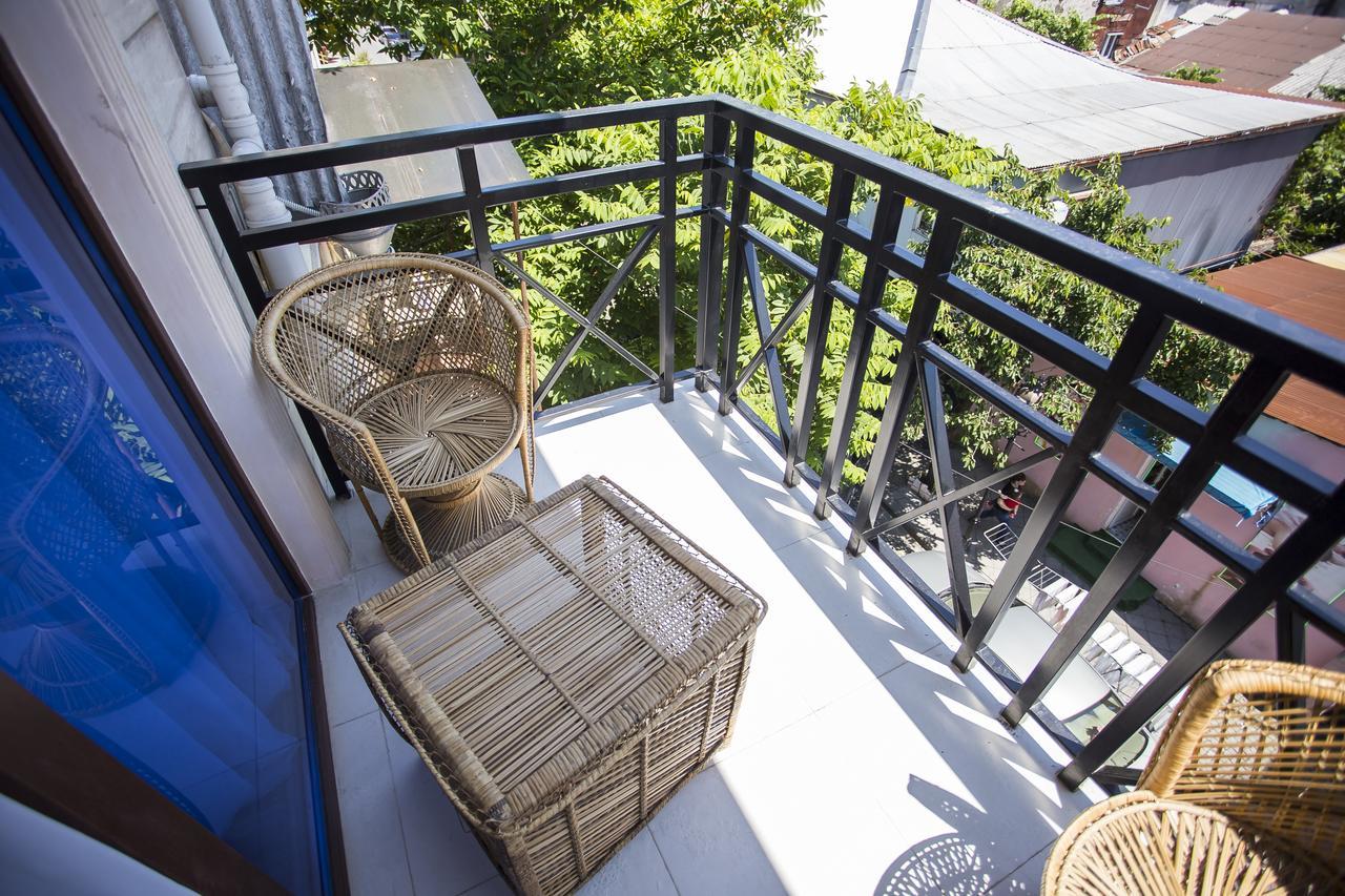 Hotel N16 Batumi Ngoại thất bức ảnh
